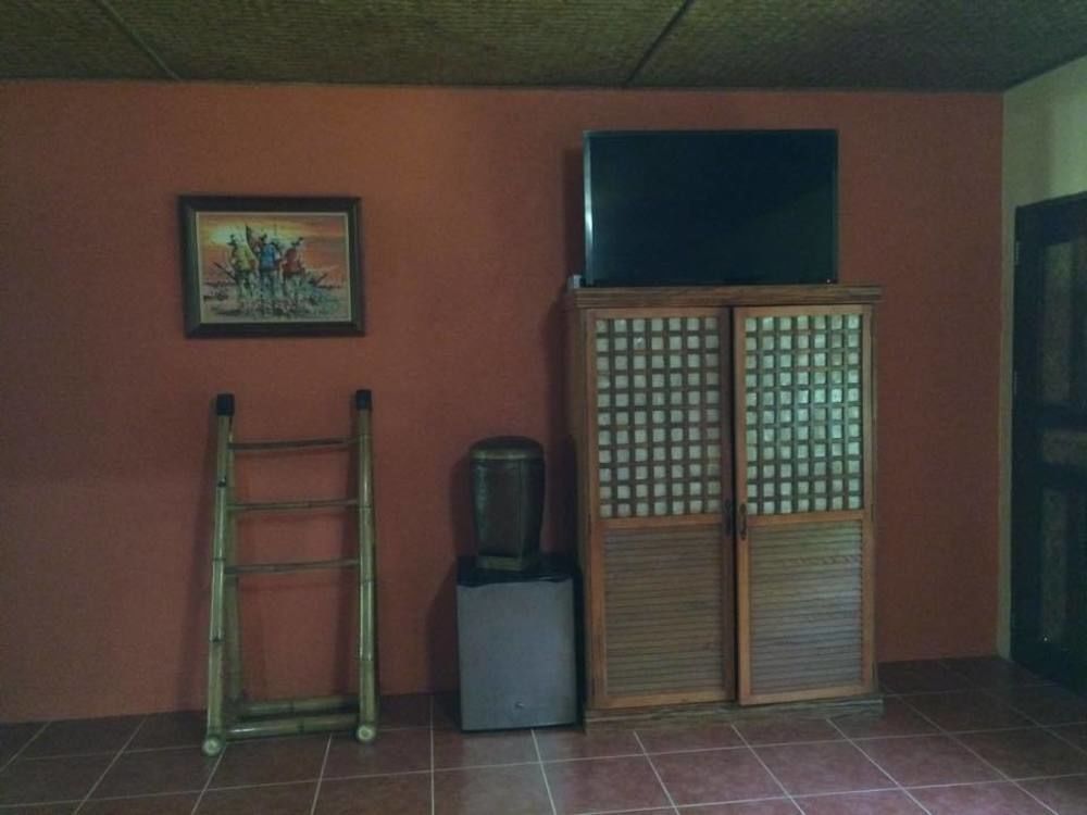 Hibiscus Garden Resort Puerto Princesa Ngoại thất bức ảnh