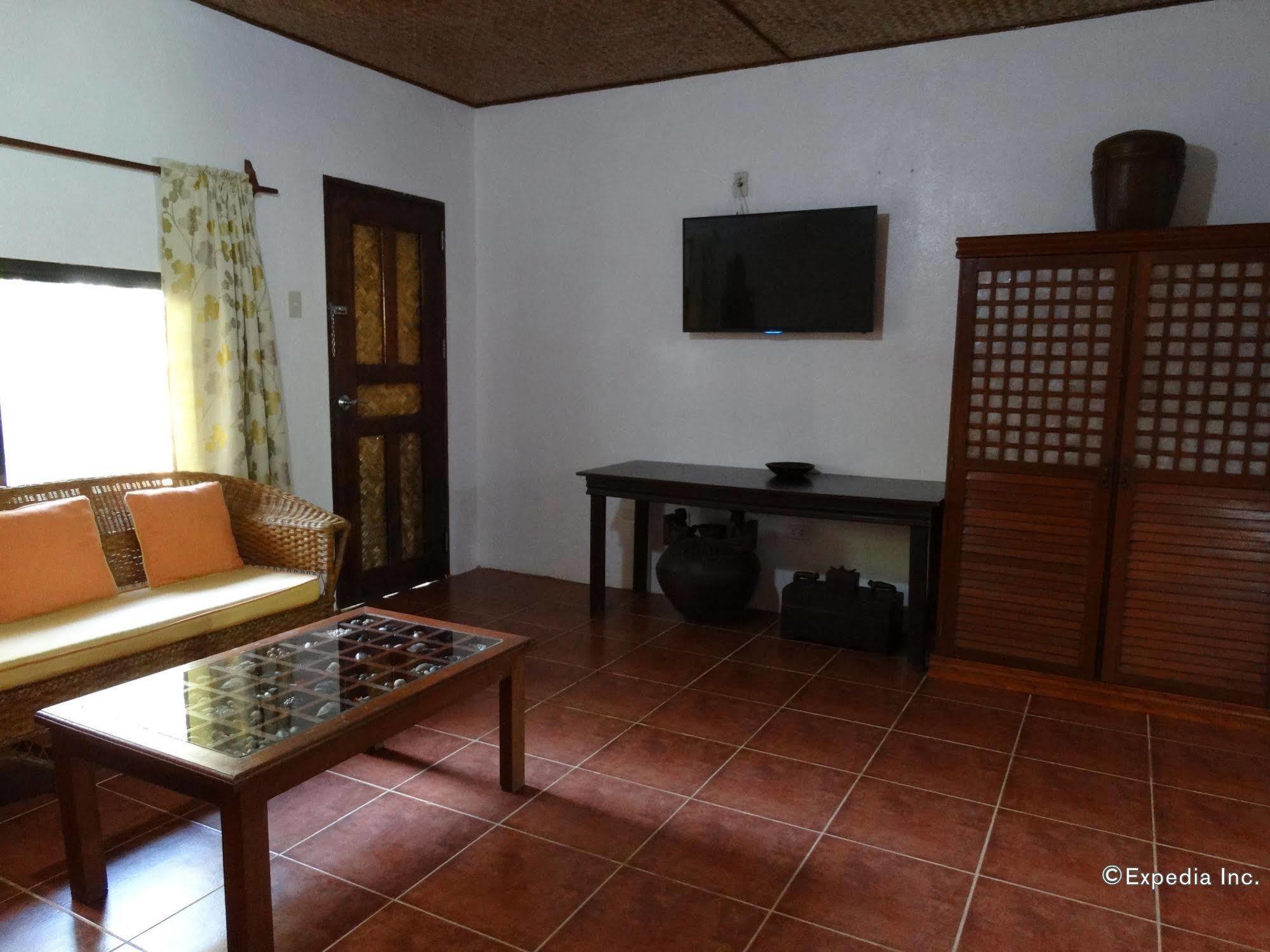 Hibiscus Garden Resort Puerto Princesa Ngoại thất bức ảnh