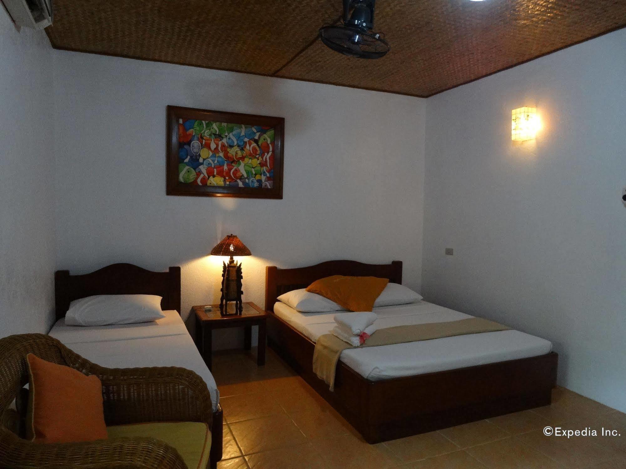 Hibiscus Garden Resort Puerto Princesa Ngoại thất bức ảnh